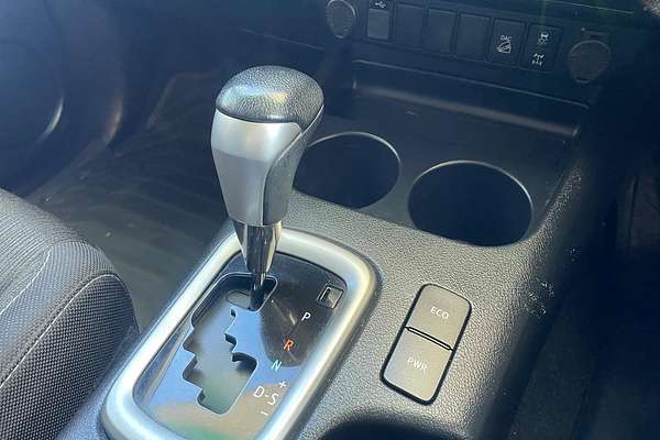 2022 Toyota Hilux SR5 GUN126R 4X4