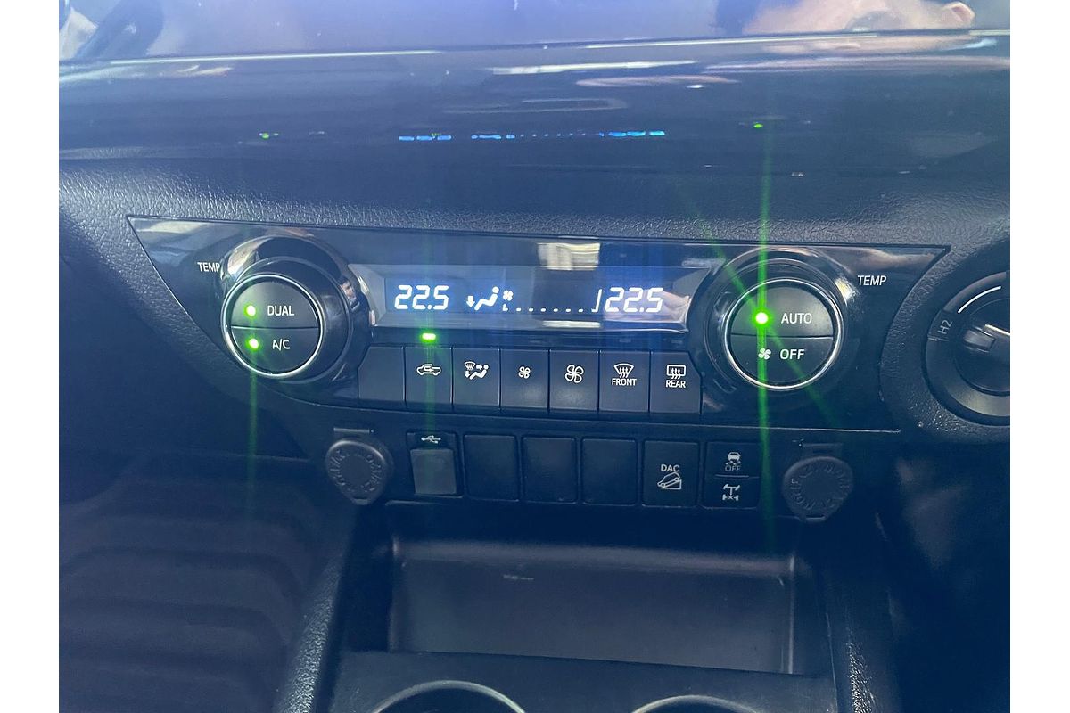 2022 Toyota Hilux SR5 GUN126R 4X4