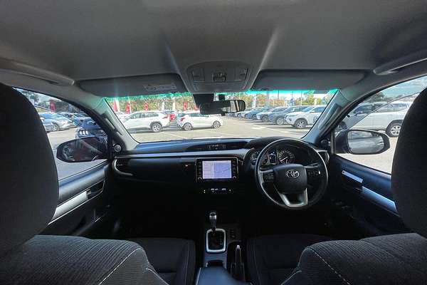 2022 Toyota Hilux SR5 GUN126R 4X4
