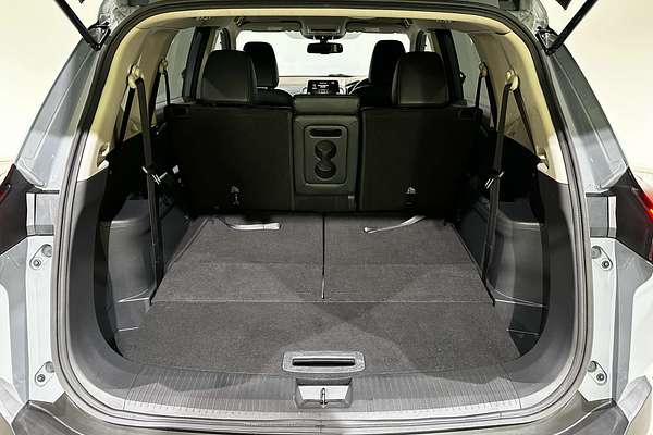 2022 Nissan X-TRAIL ST-L T33