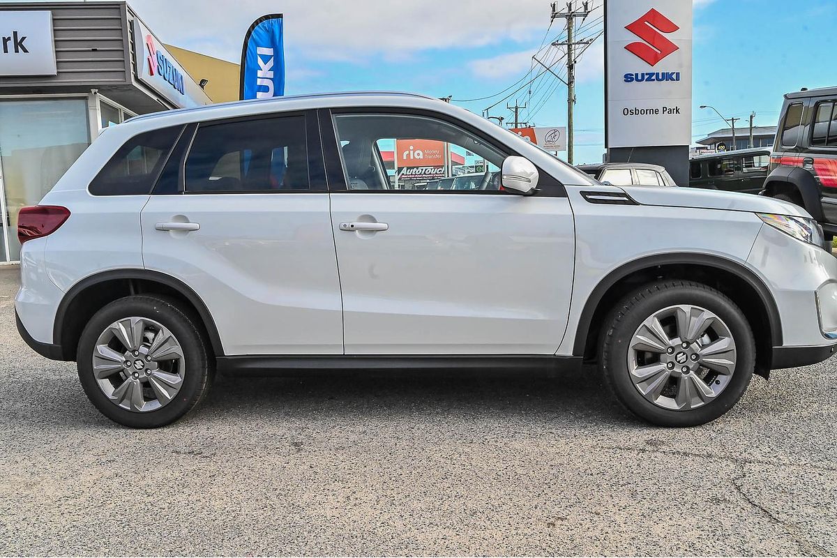2025 Suzuki Vitara