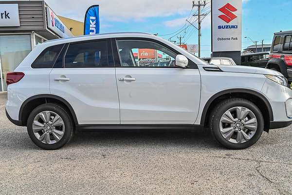 2025 Suzuki Vitara