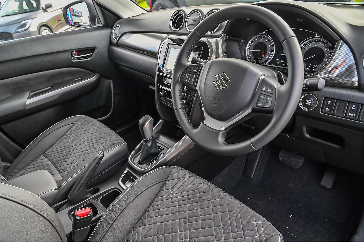 2025 Suzuki Vitara