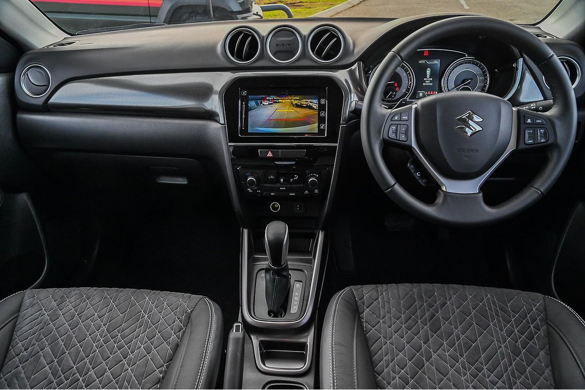 2025 Suzuki Vitara