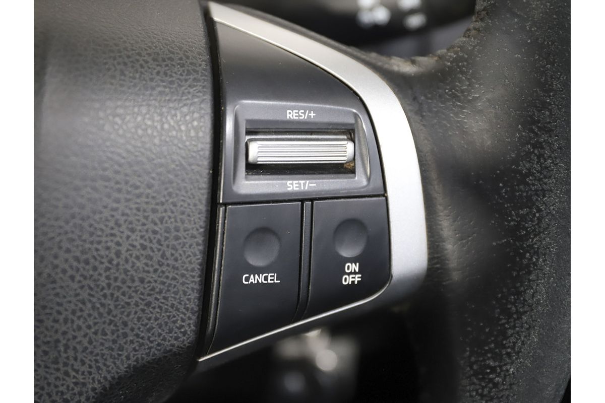 2016 Isuzu D-MAX SX High Ride Rear Wheel Drive