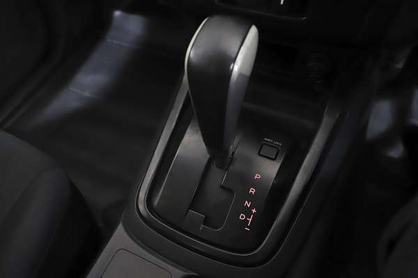2016 Isuzu D-MAX SX High Ride Rear Wheel Drive