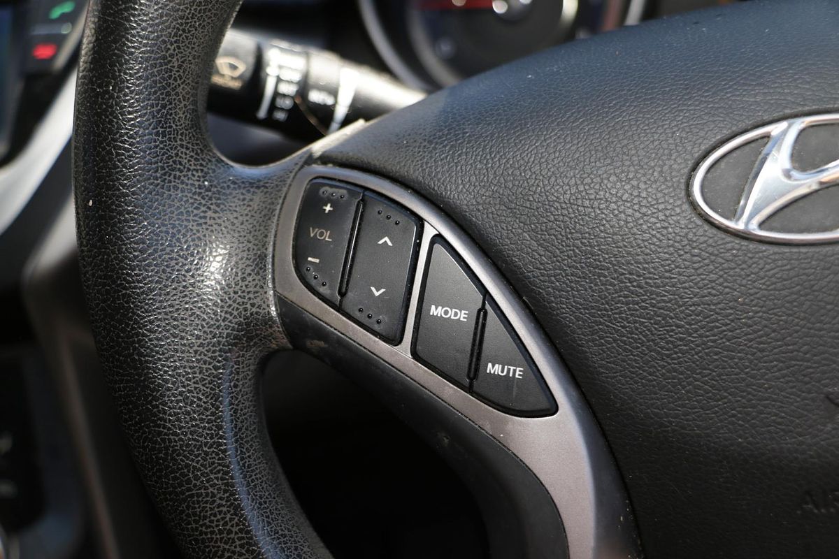 2012 Hyundai Elantra Active MD2