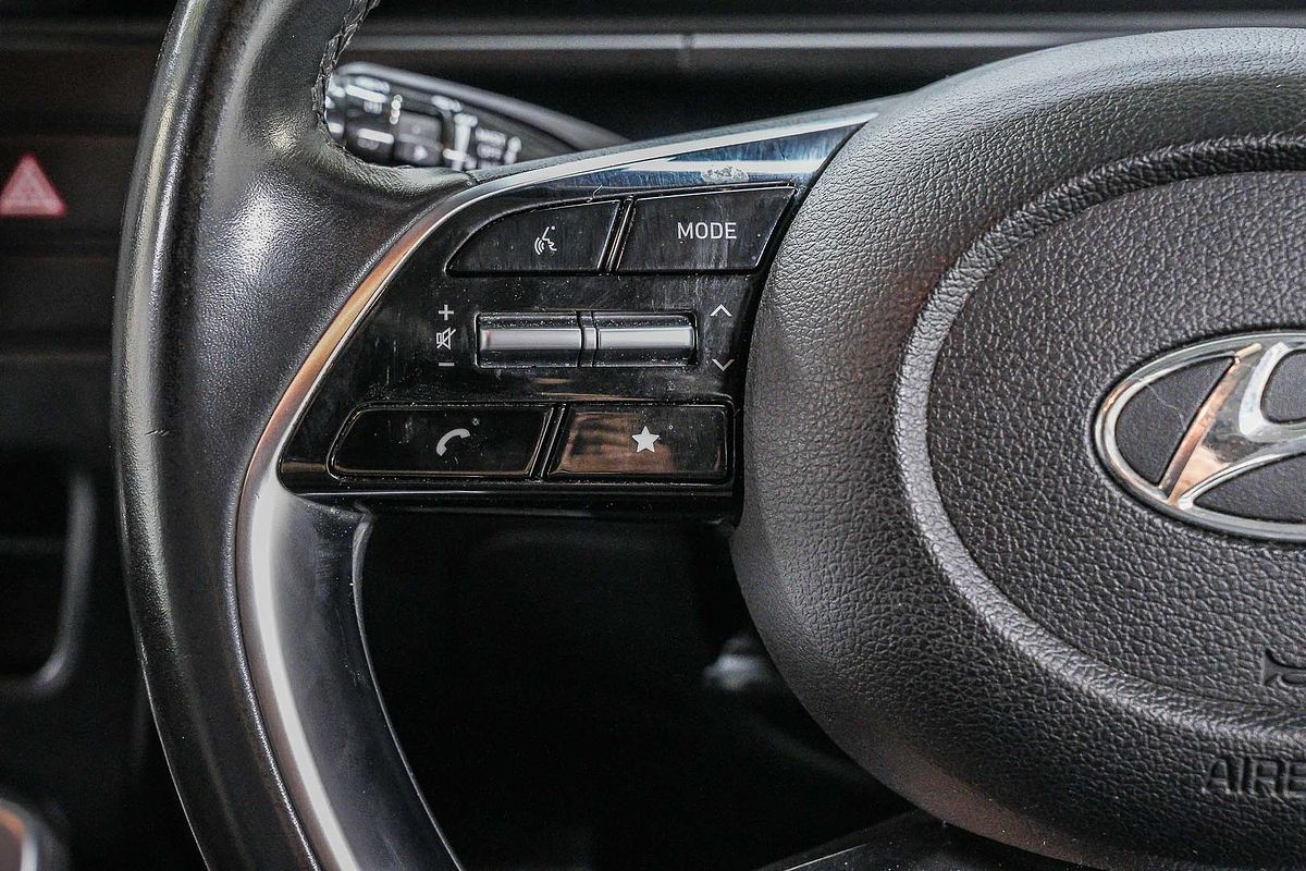 2022 Hyundai STARIA LOAD US4.V1