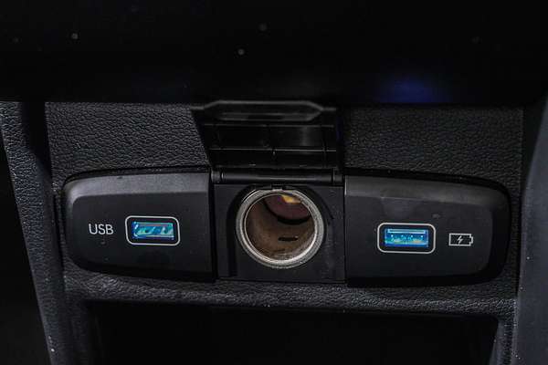 2022 Hyundai STARIA LOAD US4.V1