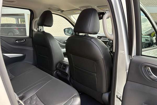 2025 Nissan Navara ST-X D23 4X4