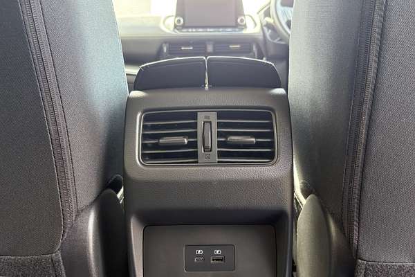 2025 Nissan X-TRAIL ST T33