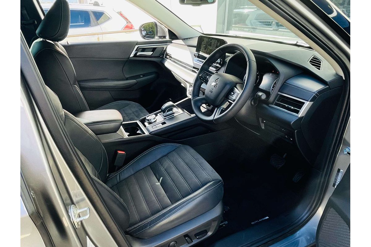 2022 Mitsubishi Outlander Aspire ZM