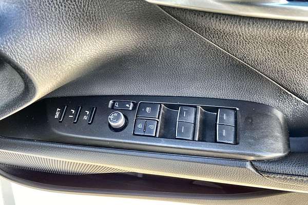 2021 Toyota Camry SL AXVH70R