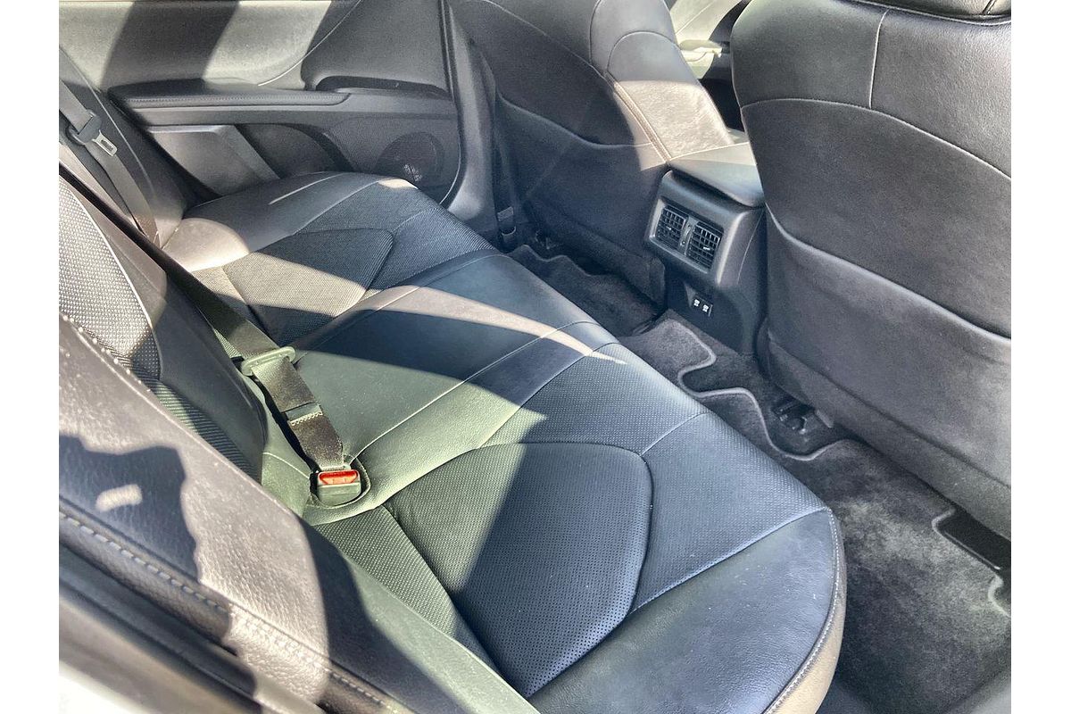 2021 Toyota Camry SL AXVH70R