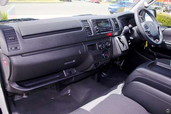 2016 Toyota Hiace KDH201R LWB