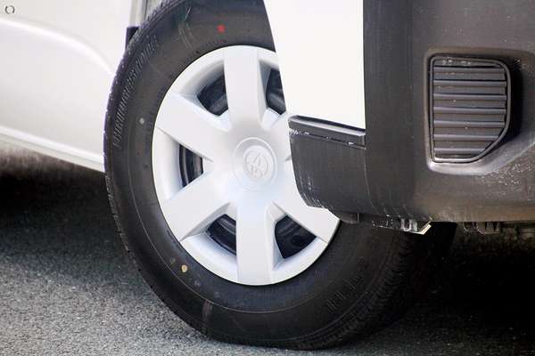 2016 Toyota Hiace KDH201R LWB