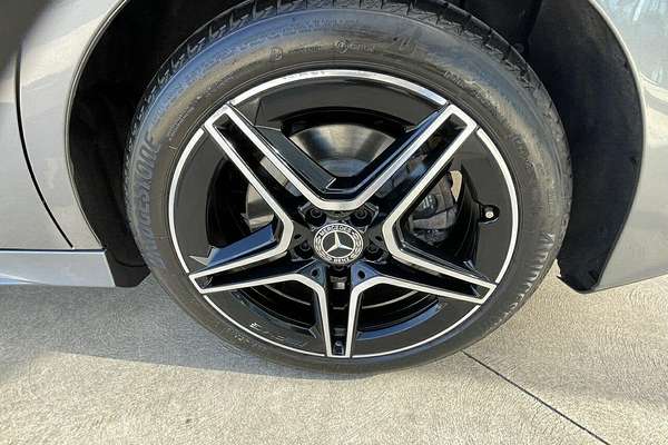 2022 Mercedes-Benz A-Class A250 V177