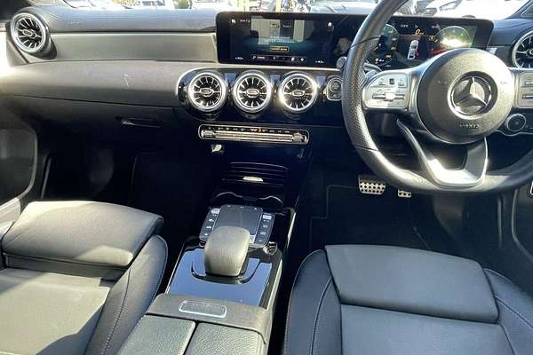 2022 Mercedes-Benz A-Class A250 V177