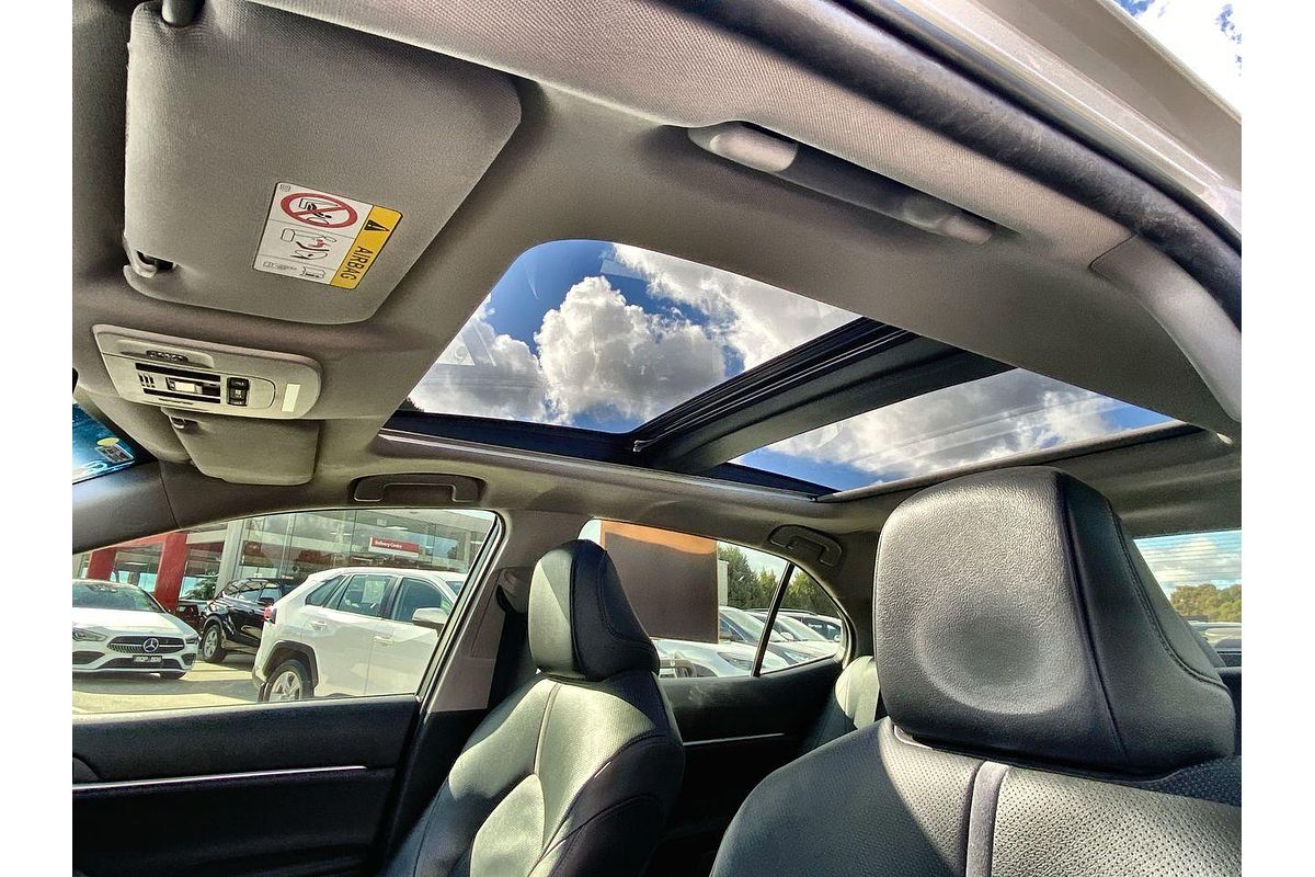 2021 Toyota Camry SL AXVH70R