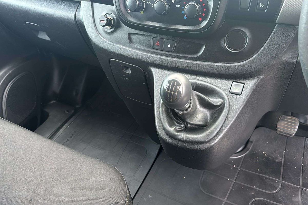 2017 Renault Trafic 66KW X82 SWB