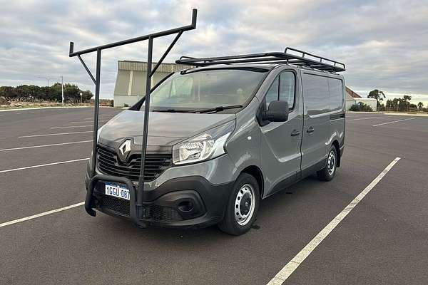 2017 Renault Trafic 66KW X82 SWB
