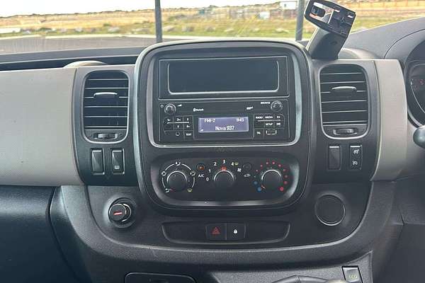 2017 Renault Trafic 66KW X82 SWB