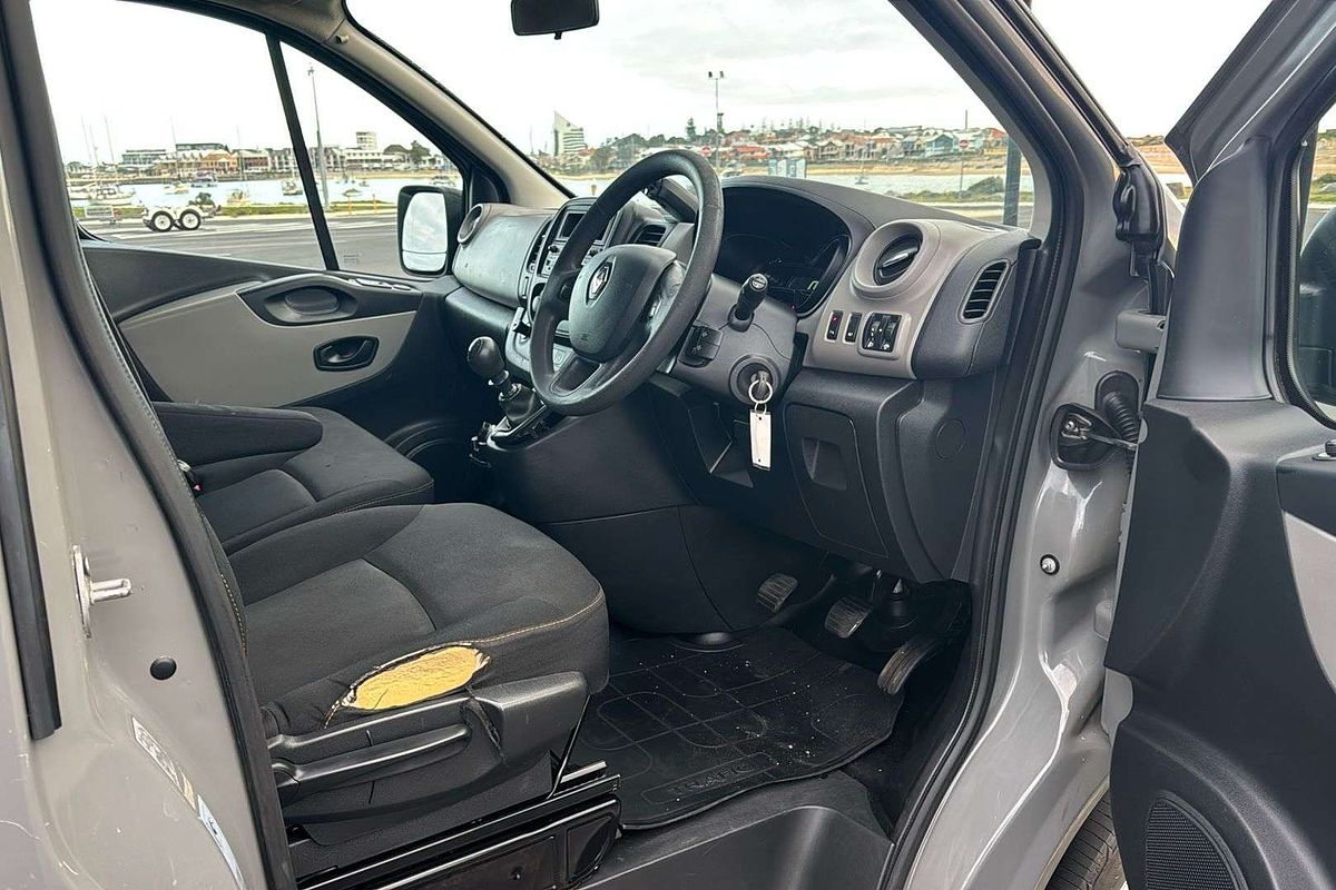 2017 Renault Trafic 66KW X82 SWB
