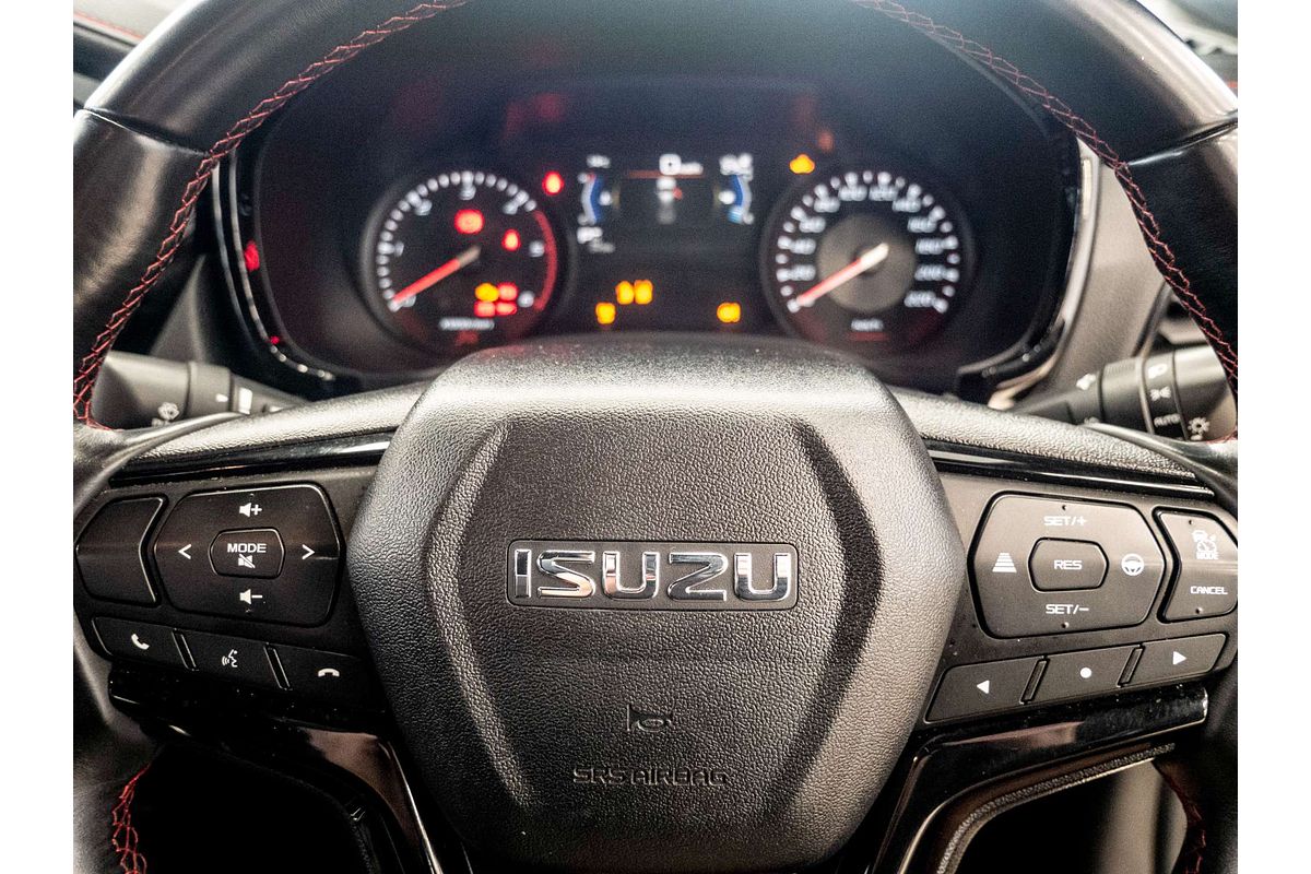 2022 Isuzu D-MAX X-TERRAIN 4X4