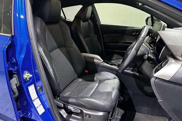 2022 Toyota C-HR Koba NGX50R