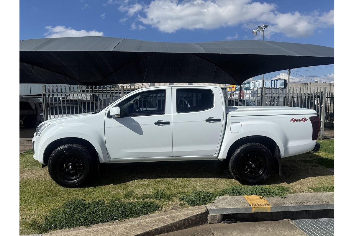 2019 Isuzu D-MAX SX 4X4