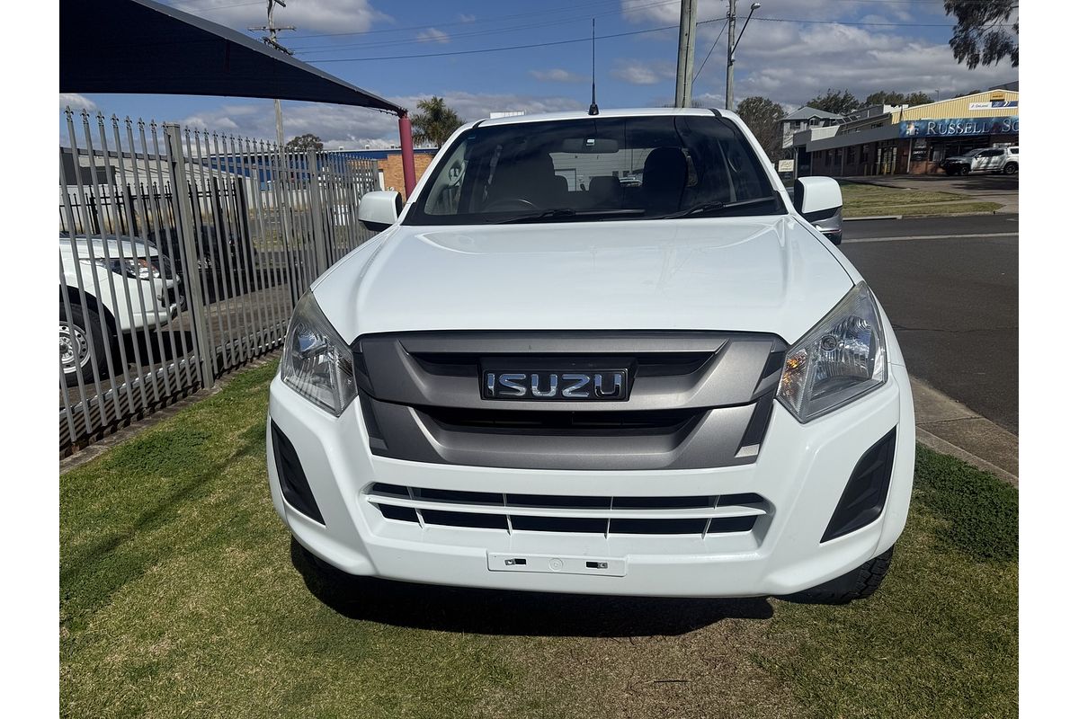 2019 Isuzu D-MAX SX 4X4