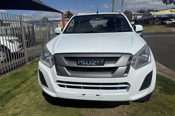 2019 Isuzu D-MAX SX 4X4
