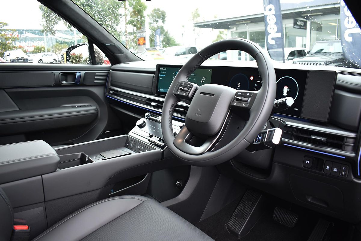 2025 Hyundai Santa Fe Hybrid Calligraphy MX5.V1