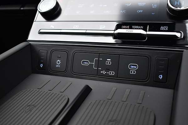 2025 Hyundai Santa Fe Hybrid Calligraphy MX5.V1