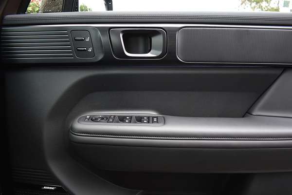2025 Hyundai Santa Fe Hybrid Calligraphy MX5.V1