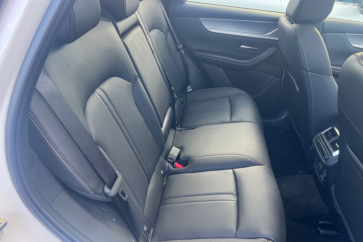 2025 Mazda CX-60 D50e GT KH Series
