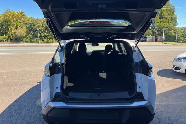 2025 Peugeot 5008 Allure e-DCS P74 MY25