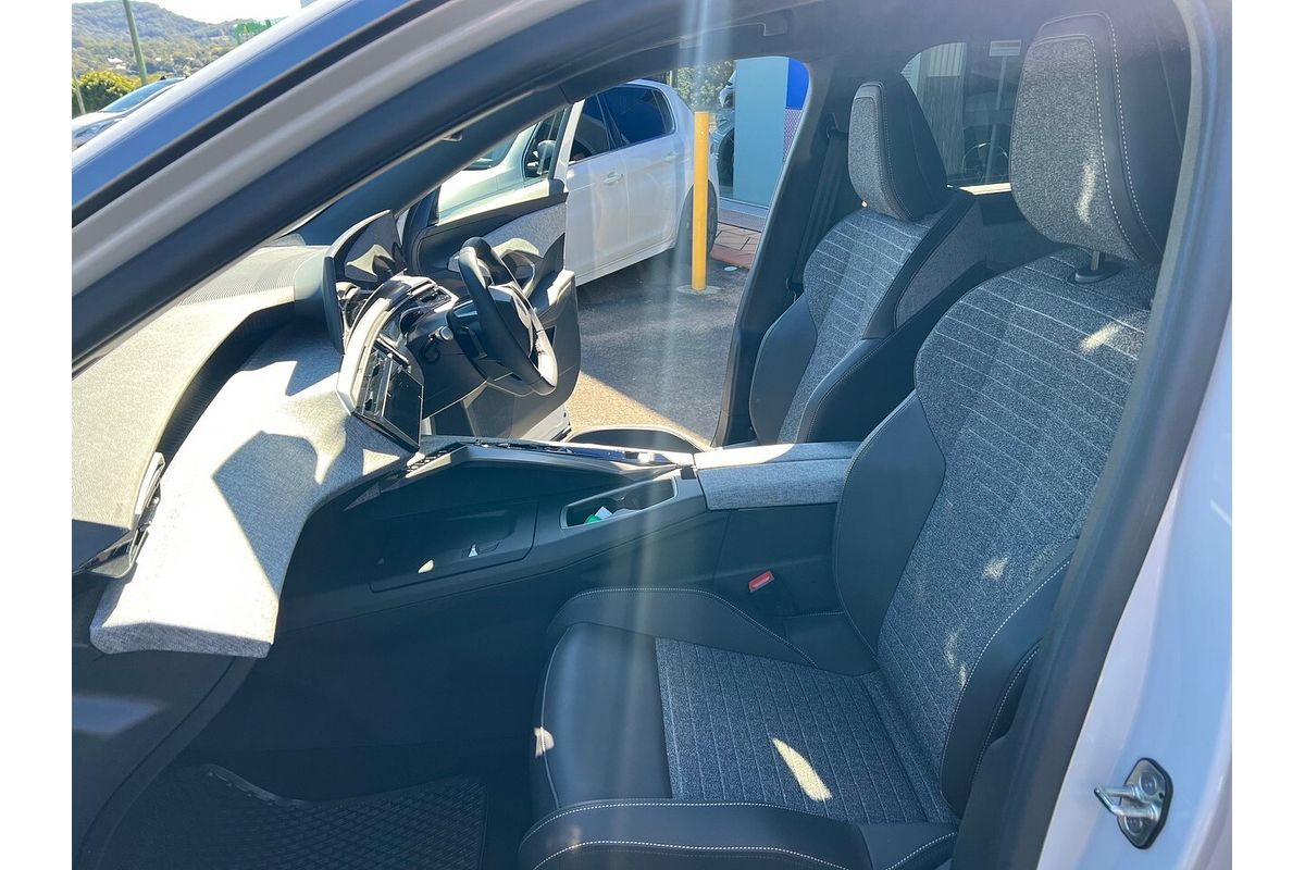 2025 Peugeot 5008 Allure e-DCS P74 MY25