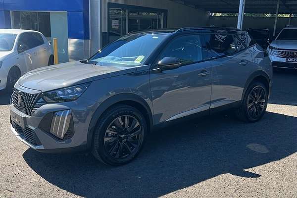 2025 Peugeot 2008 GT Hybrid P24 MY25