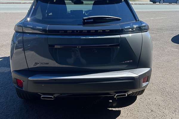 2025 Peugeot 2008 GT Hybrid P24 MY25