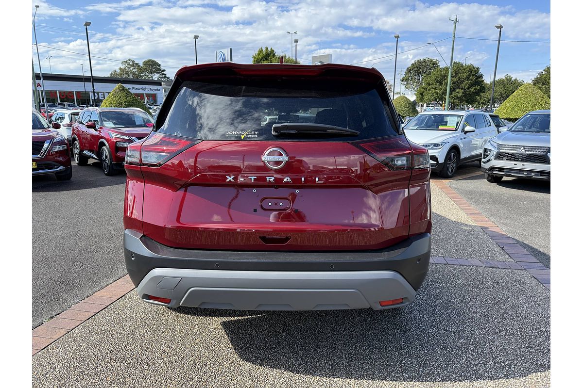 2024 Nissan X-TRAIL ST-L T33