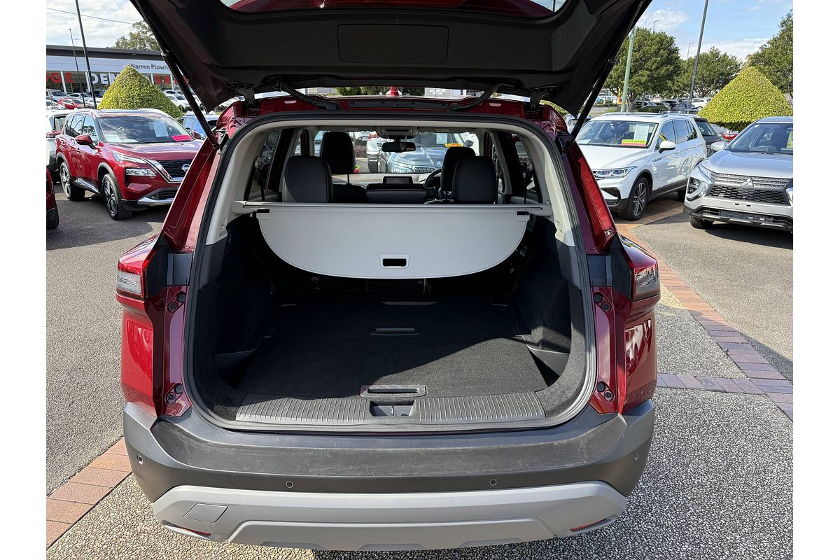 2024 Nissan X-TRAIL ST-L T33