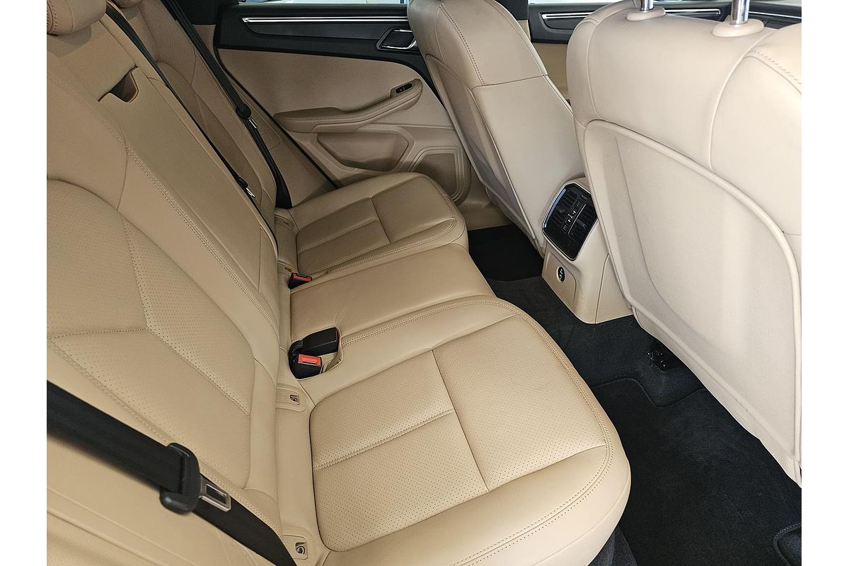 2019 Porsche Macan 95B