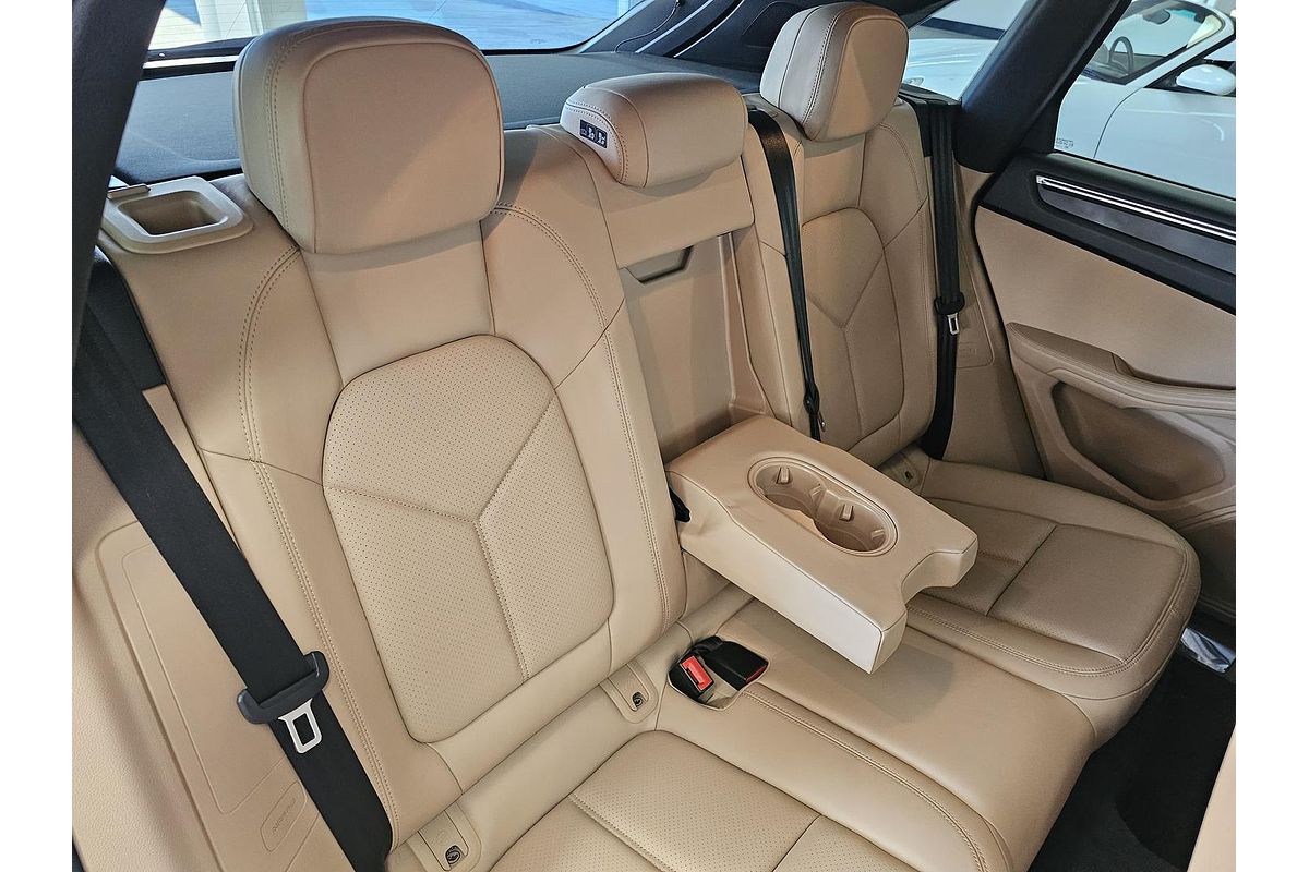 2019 Porsche Macan 95B