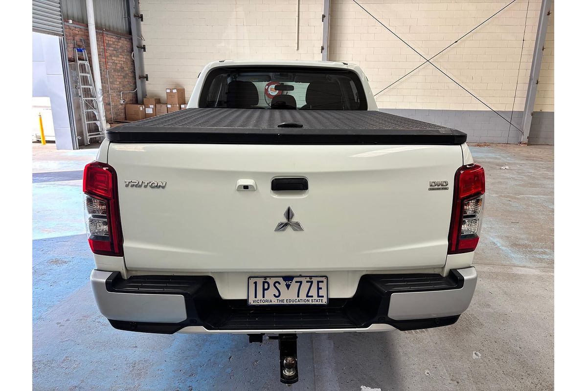 2019 Mitsubishi Triton GLX MR 4X4