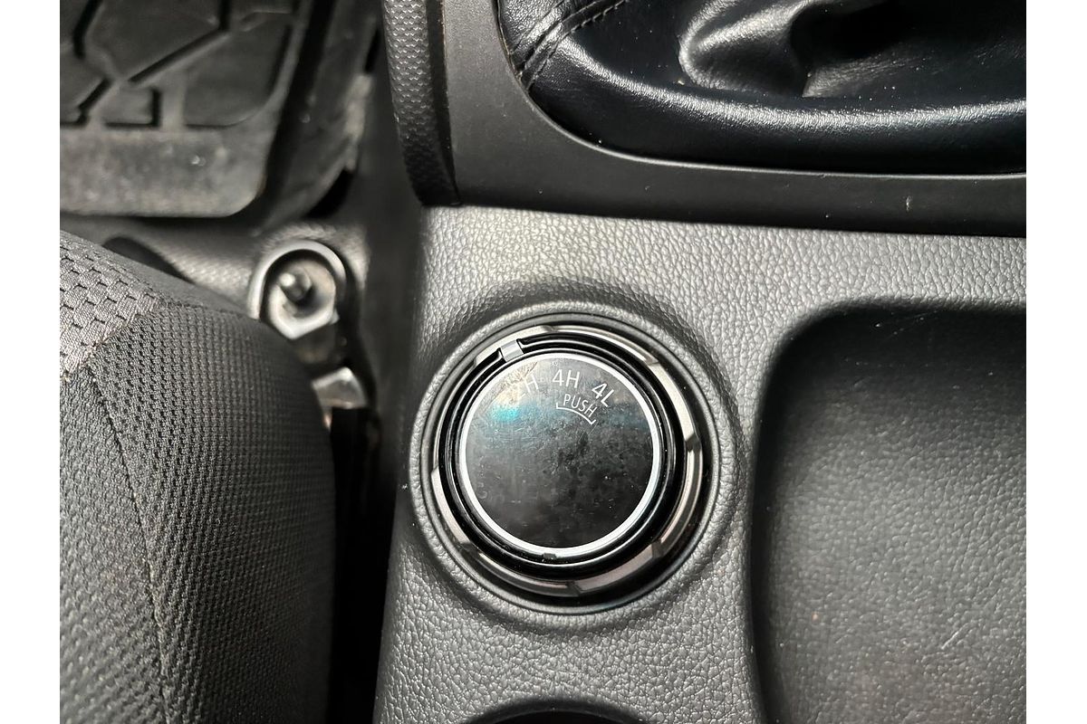 2019 Mitsubishi Triton GLX MR 4X4