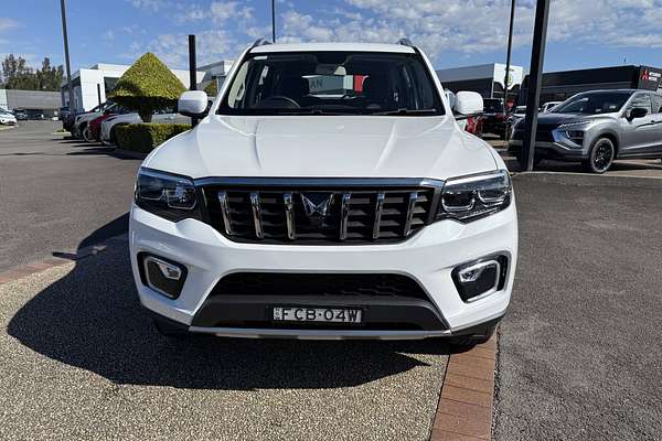 2023 Mahindra Scorpio Z8L MY23
