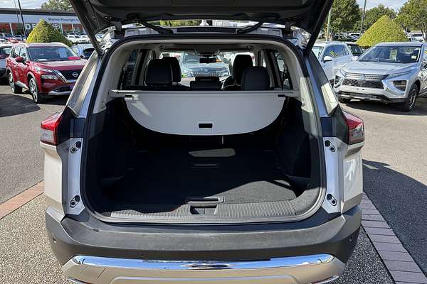 2024 Nissan X-TRAIL Ti e-POWER T33
