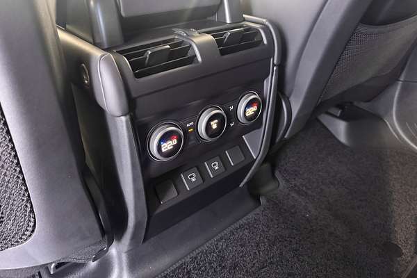 2025 Land Rover Defender 110 D350 X-Dynamic HSE L663