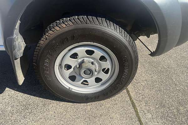 2009 Nissan Navara DX D22 4X4